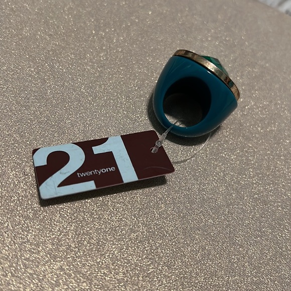 Bundle of Two Cocktail Statement Rings Size 7 - Picture 7 of 9